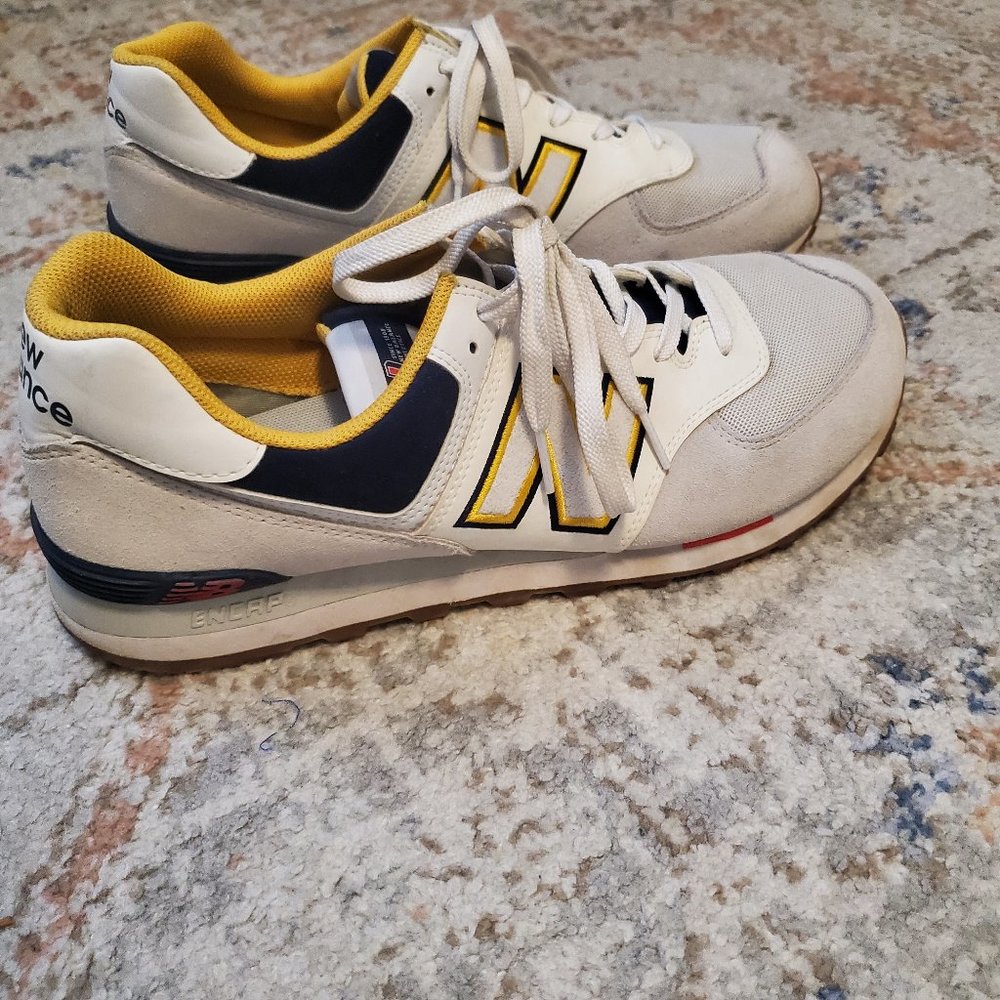 Men's New Balance 574, size 11.5